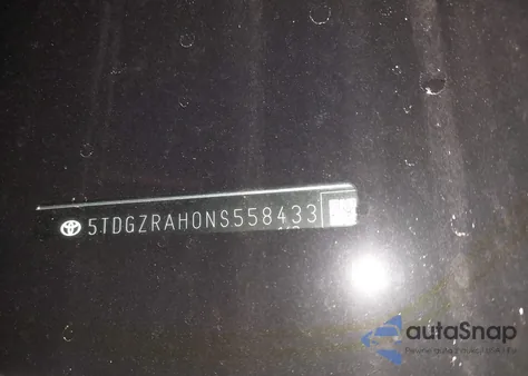 2022 Toyota Highlander Xle z USA, uszkodzony, nr VIN 5TDGZRAH0NS558433